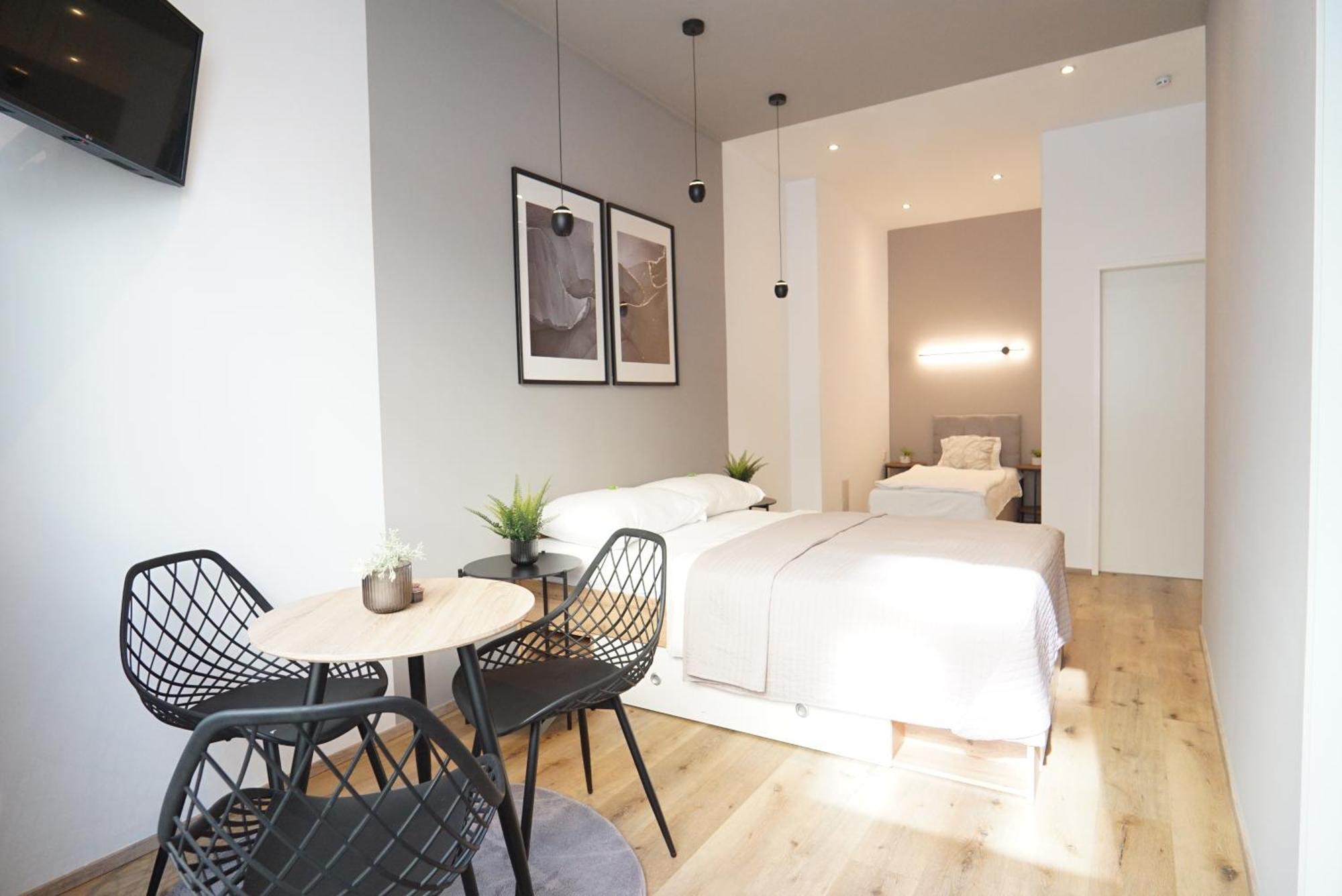 Stylisch, Neu Und Modern - Zwischen Schoenbrunn Und Dem Zentrum * Viena